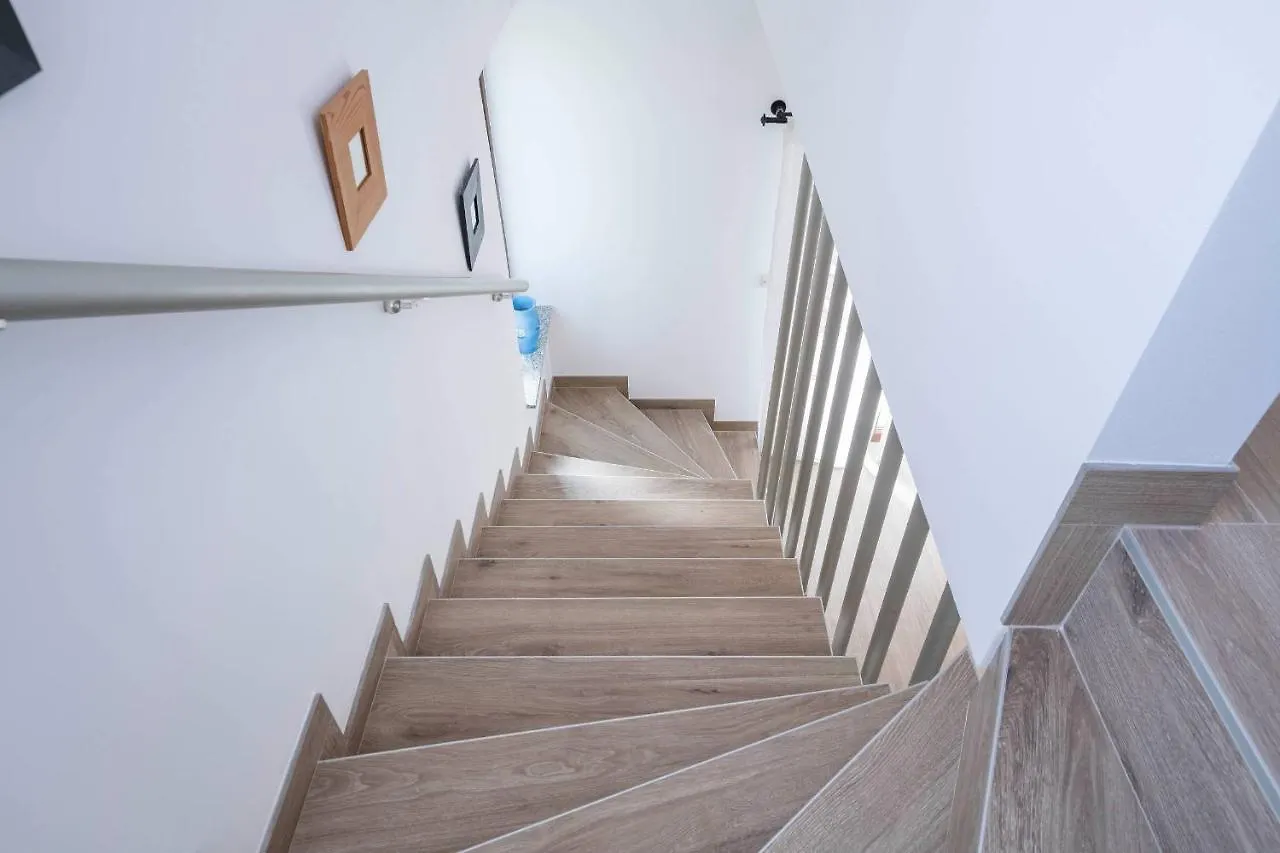 Ferienhaus Captain Villa 2 Km To The Beach Vintijan
